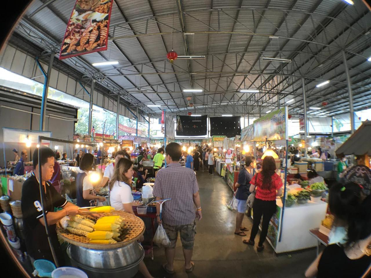 28 Place Bangkok Kültér fotó