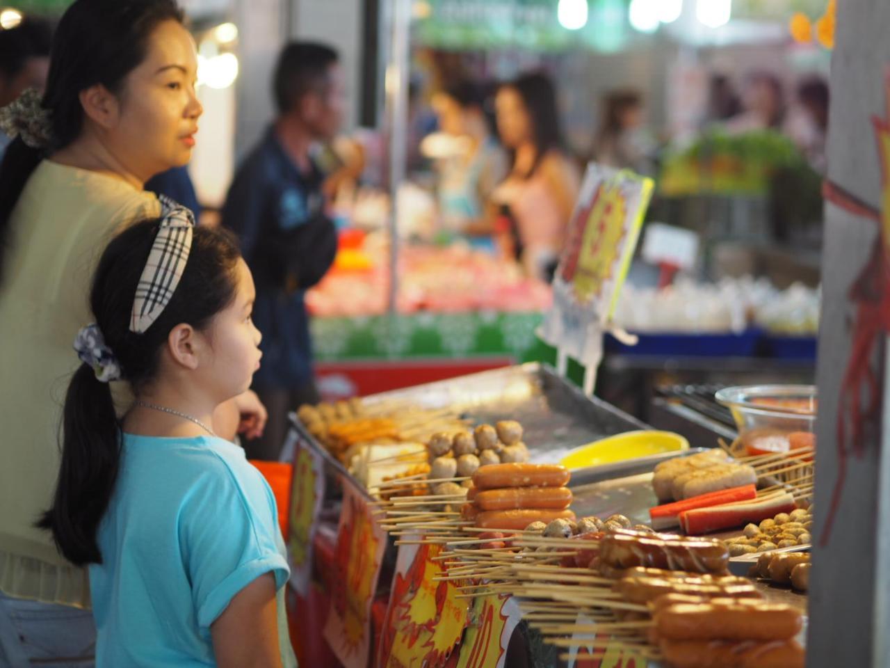 28 Place Bangkok Kültér fotó